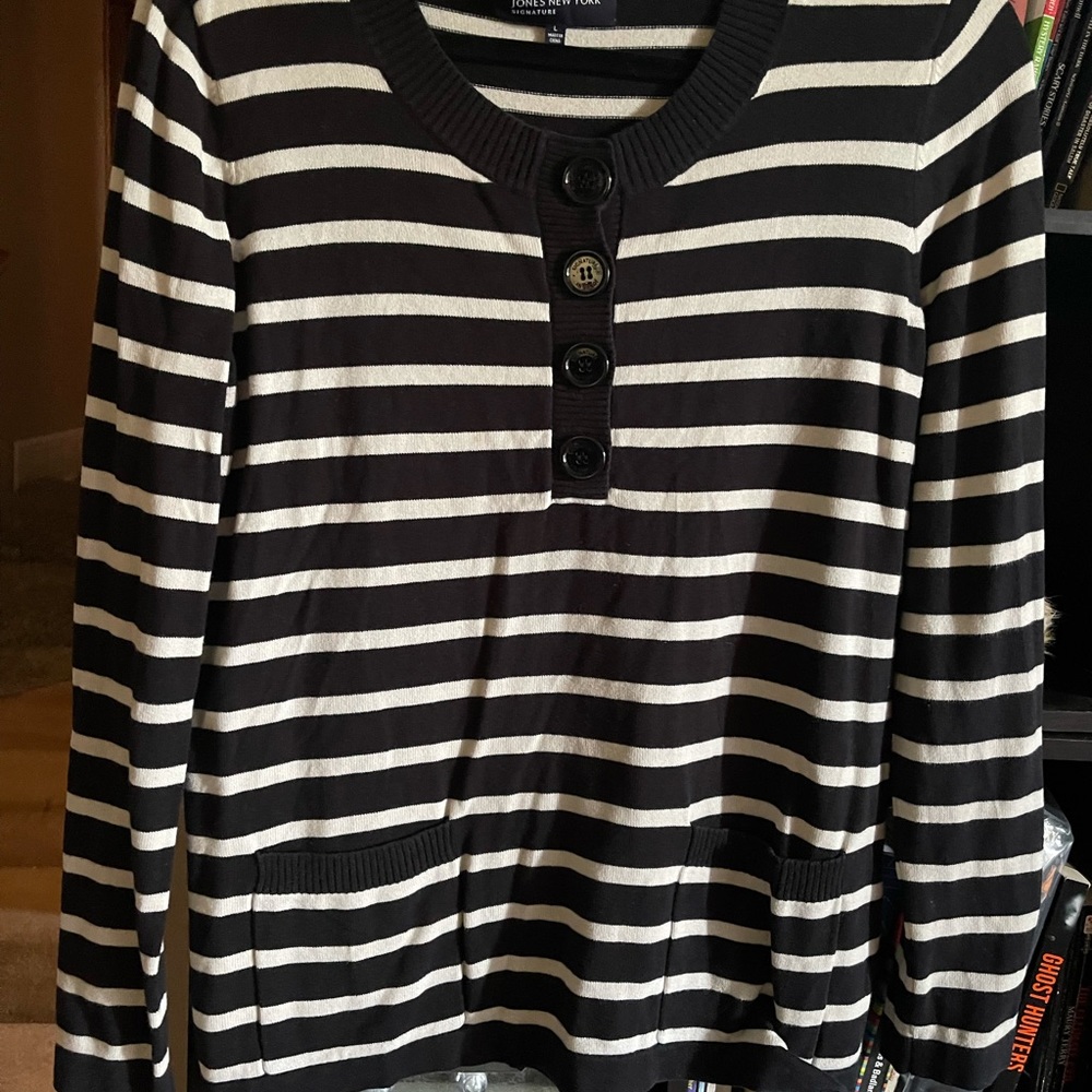 Jones NewYork Sweater shirt size L